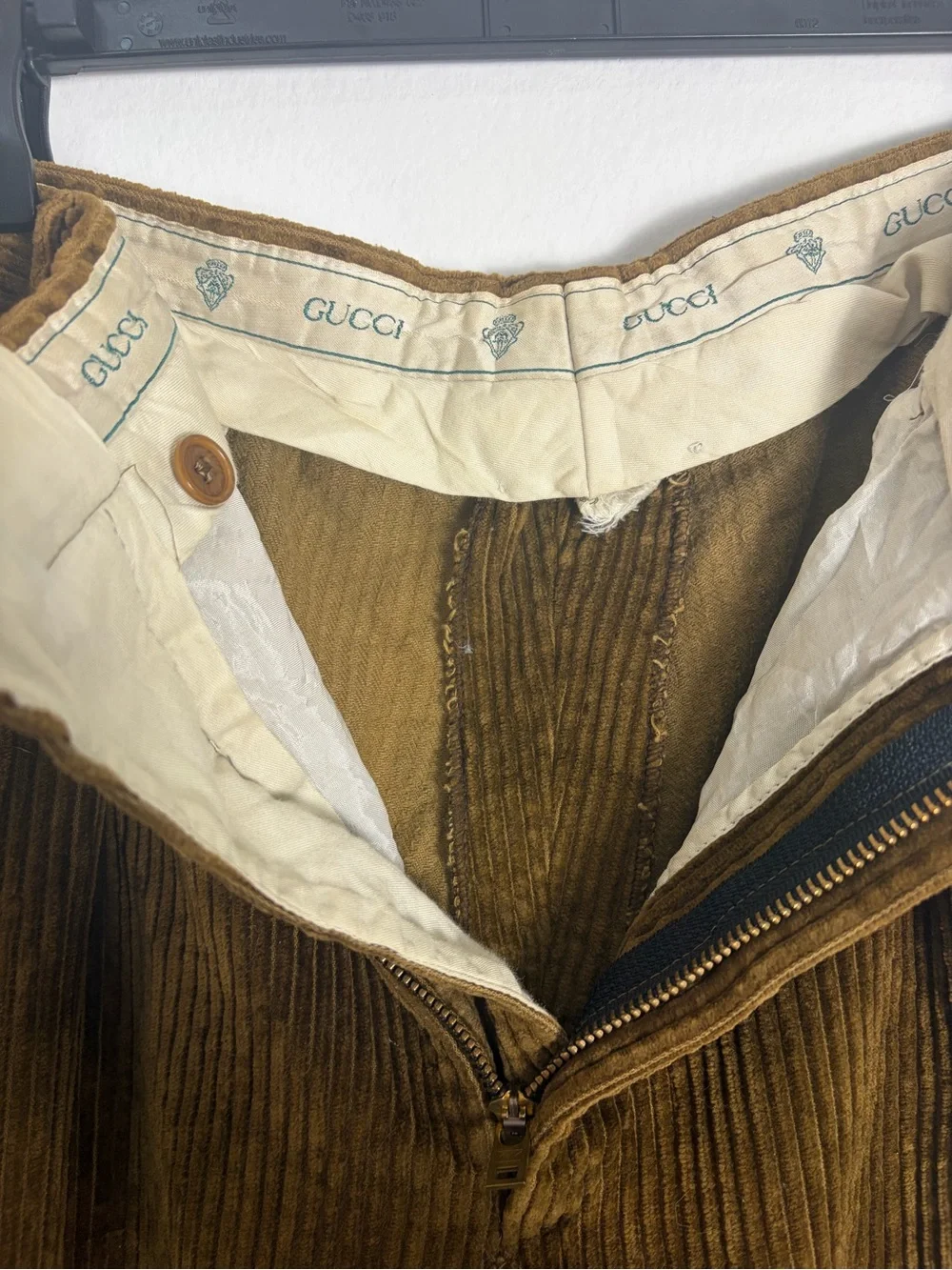 Vintage Gucci Made in Italy Brown Wide Wale Corduroy Trousers – Size 56